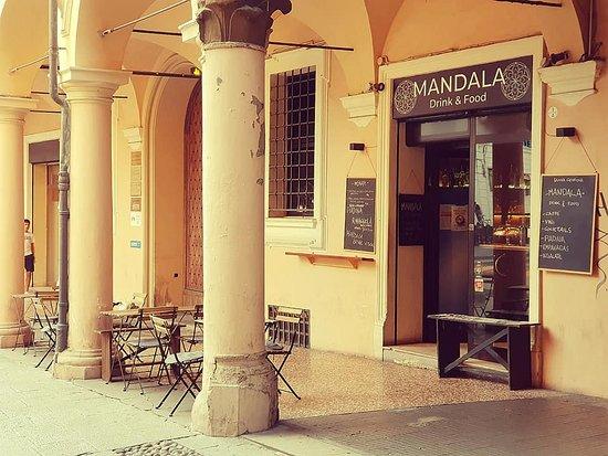 Mandala Drink & Food
